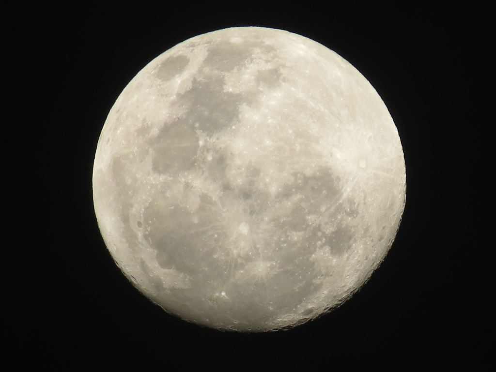 Oct 2024 Full Moon Philippines Jilly Lurlene